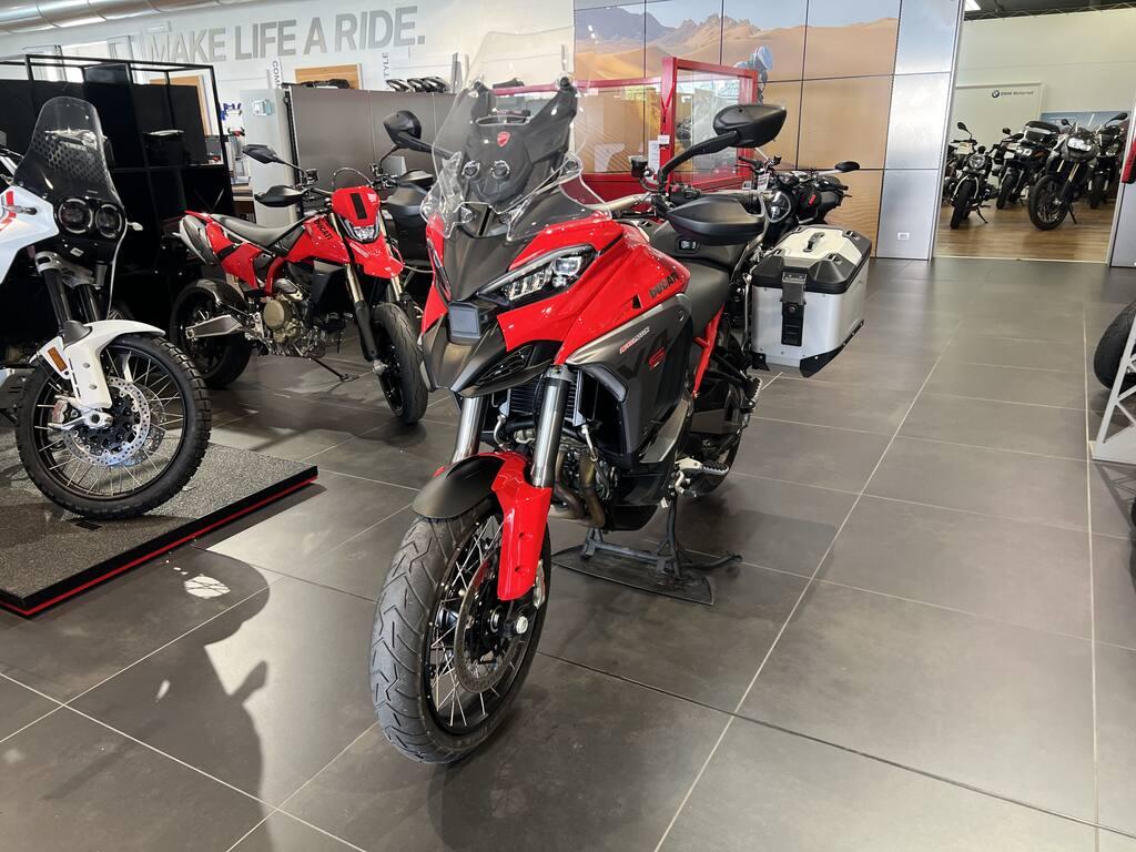 MULTISTRADA V4