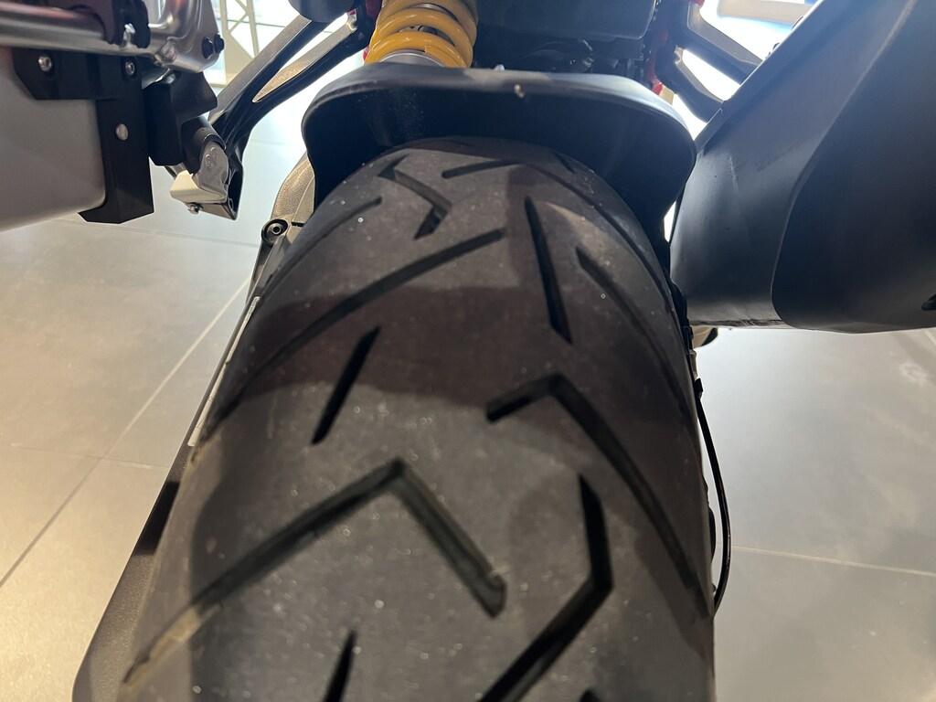 MULTISTRADA V4
