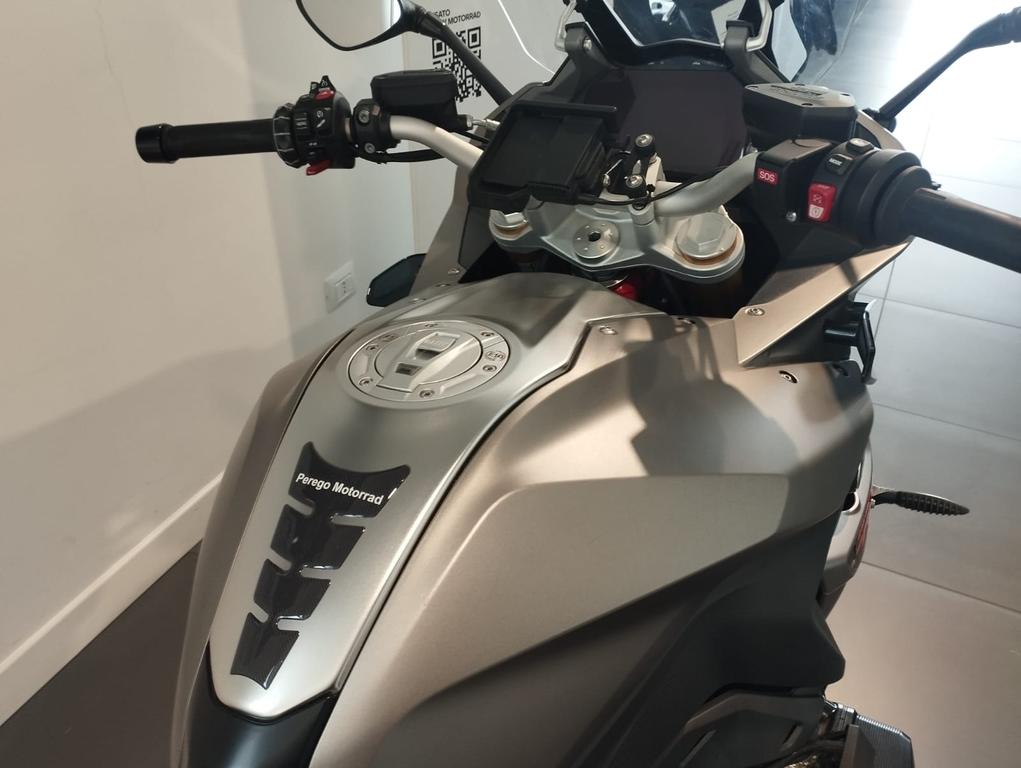 R 1250 RS
