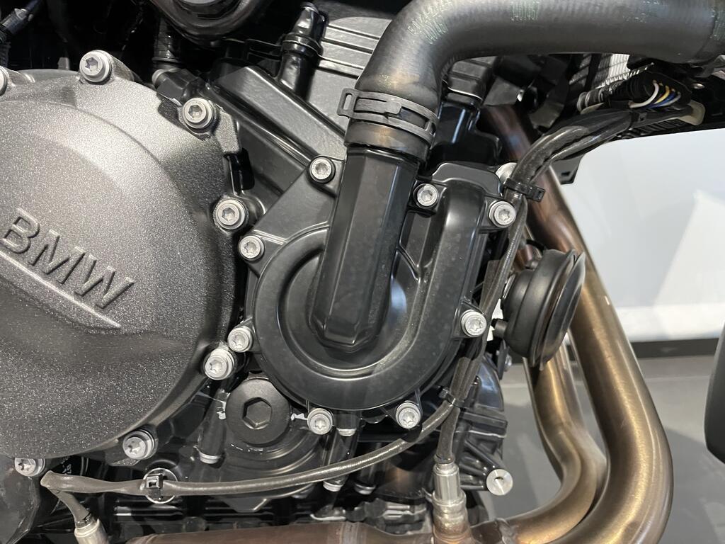 F 900 GS