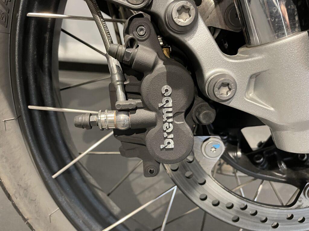 F 900 GS