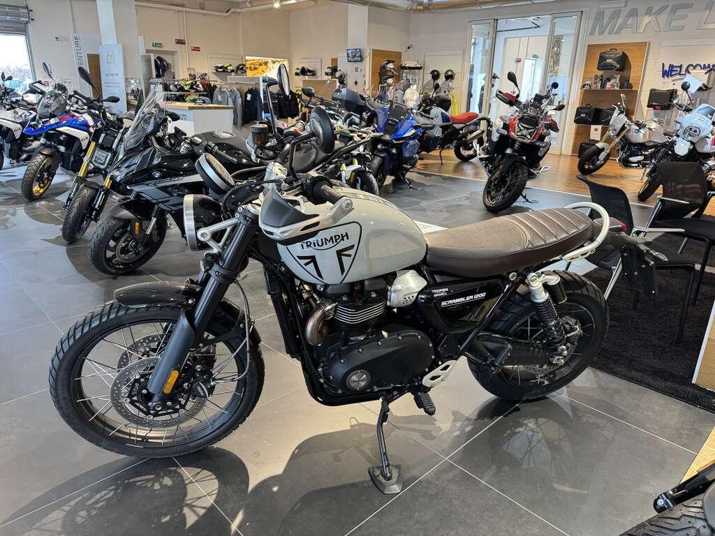 SCRAMBLER 1200