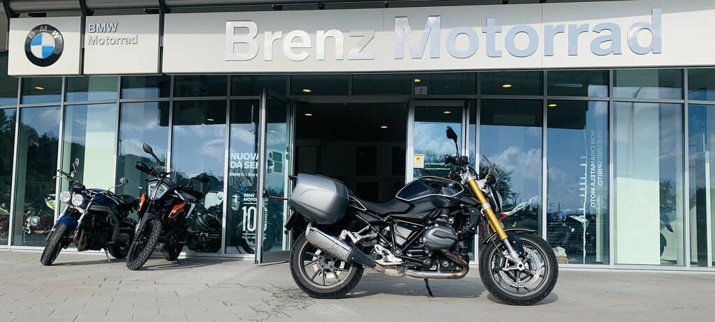 R 1200 R