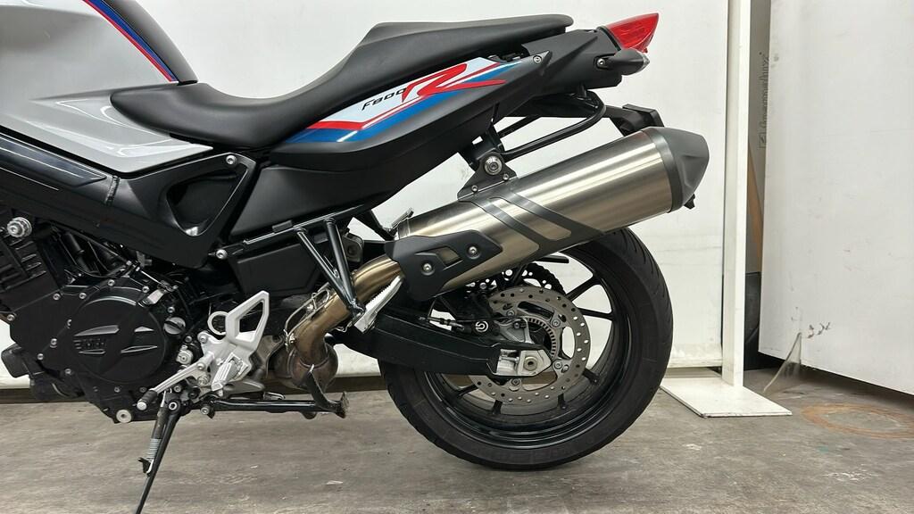F 800 R