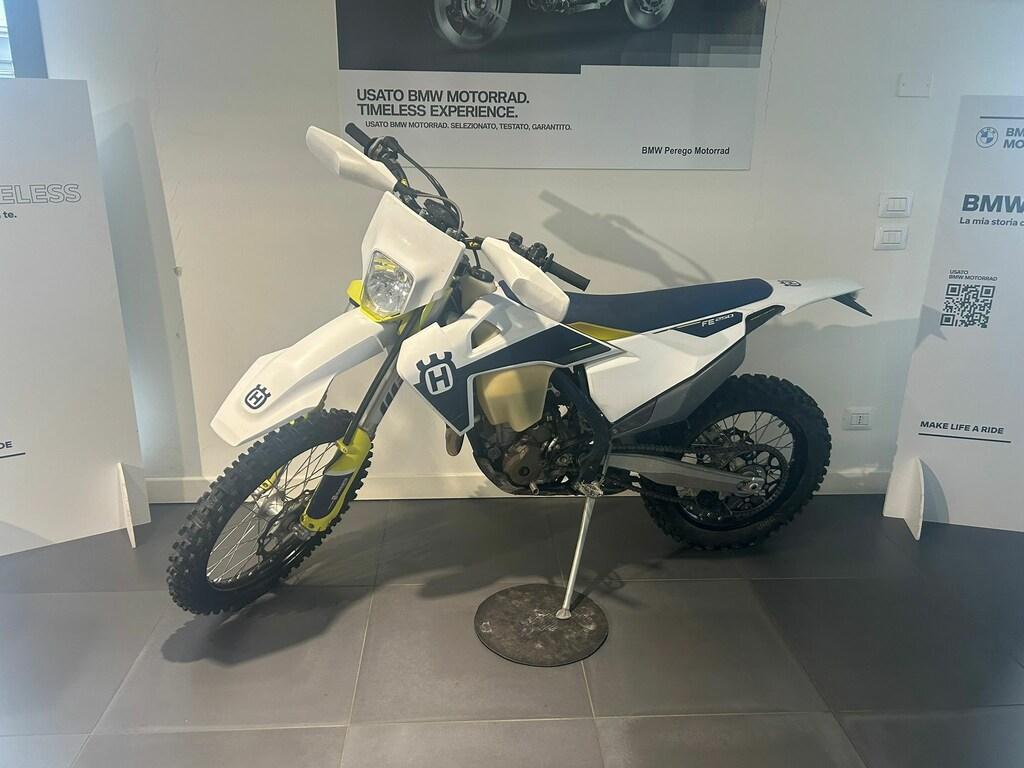 250 FE 4T