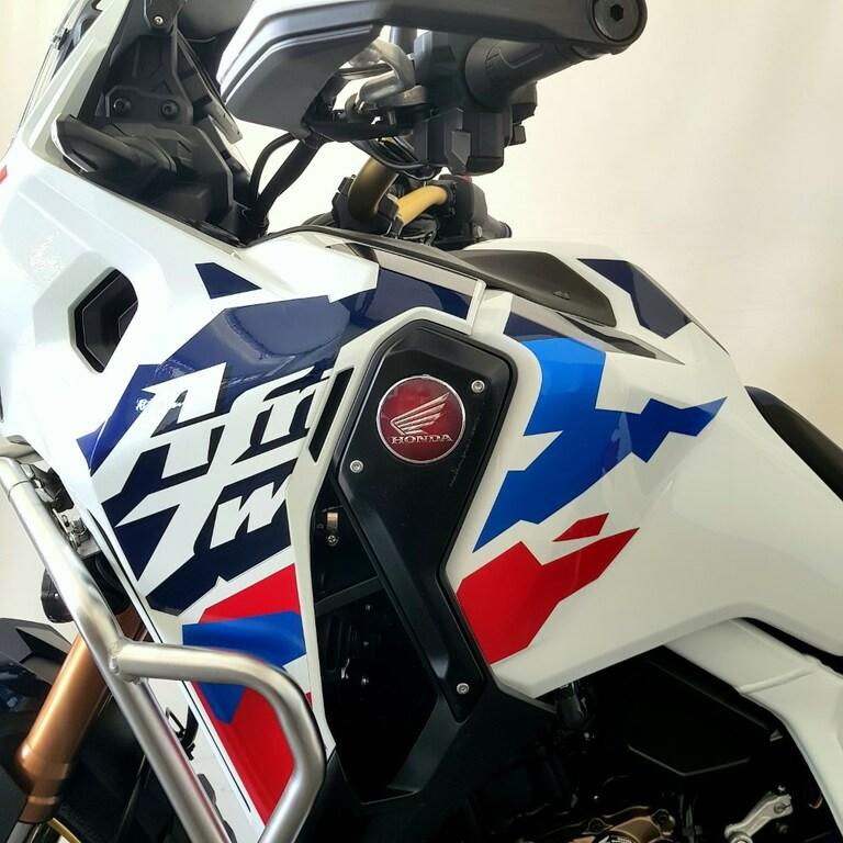 AFRICA TWIN 1100