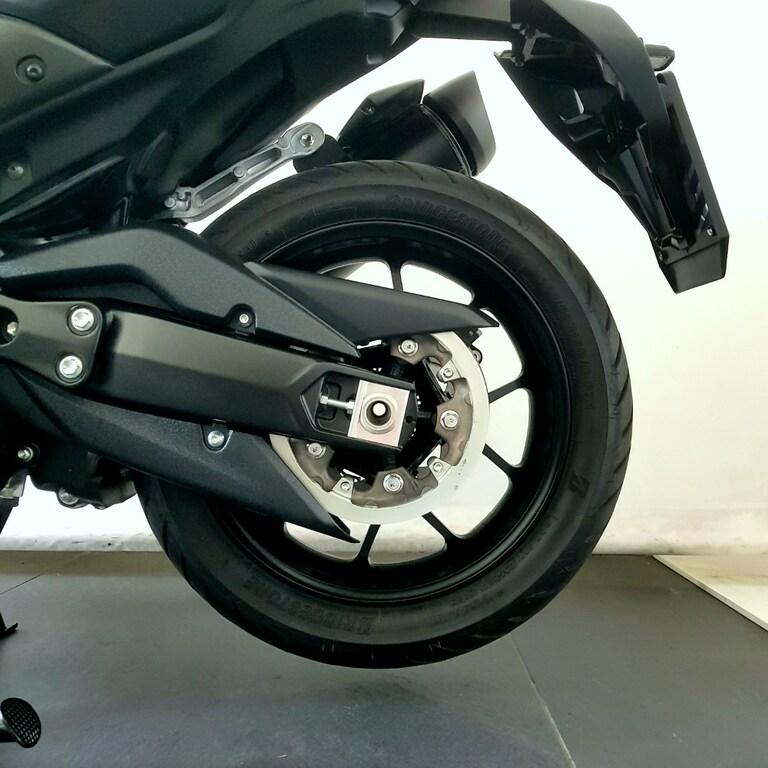 T-MAX 560
