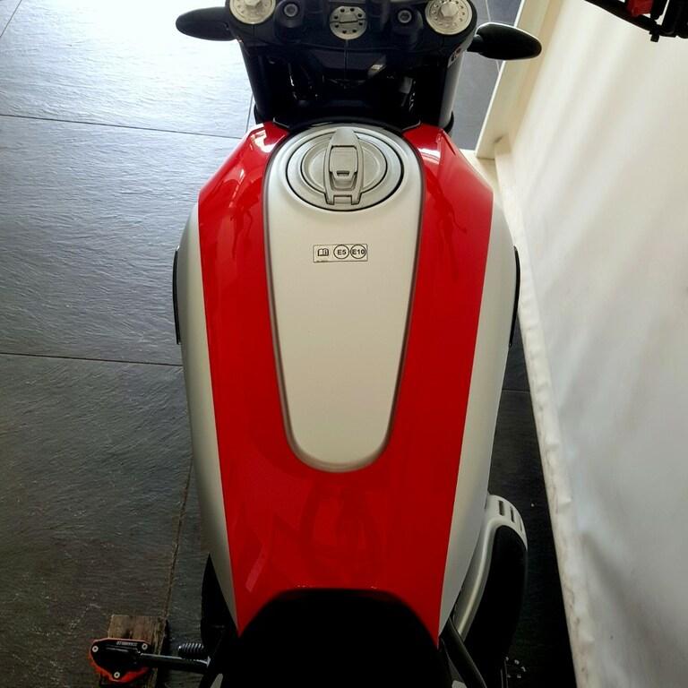SCRAMBLER 800
