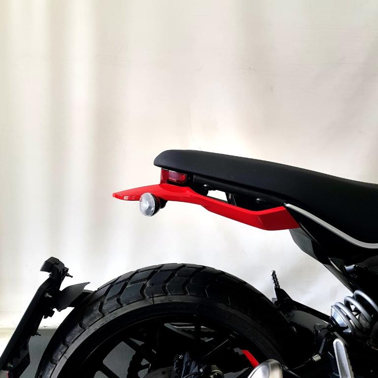 SCRAMBLER 800