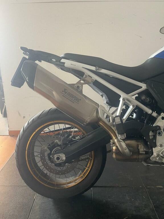 F 900 GS