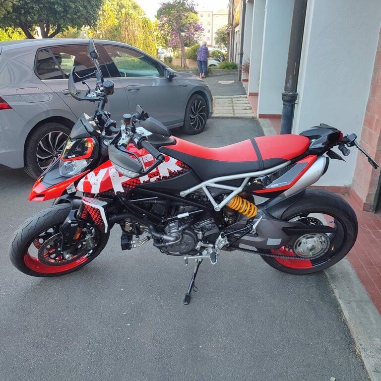 HYPERMOTARD 950