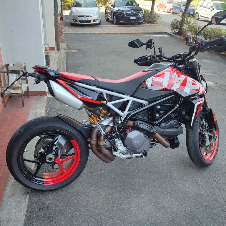HYPERMOTARD 950