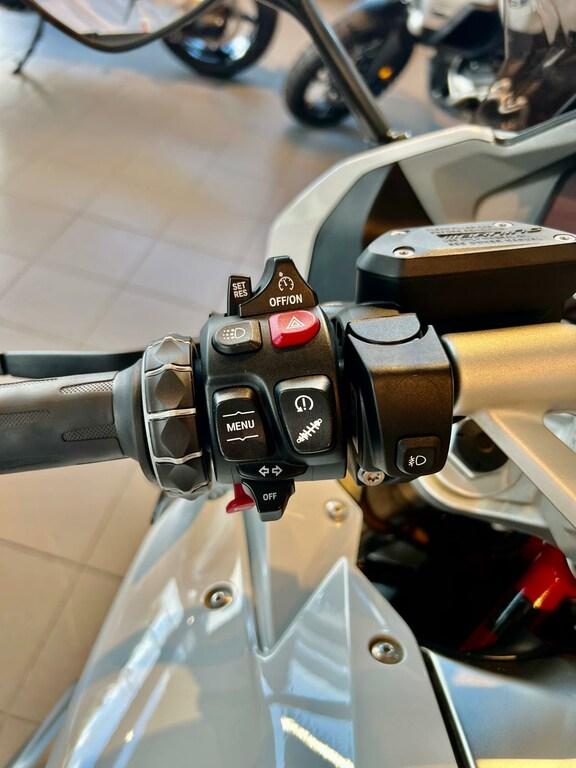 R 1250 RS