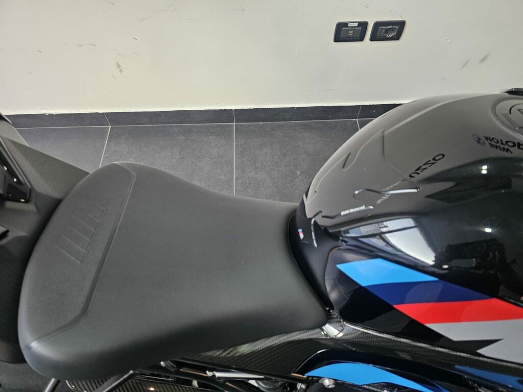 M 1000 RR