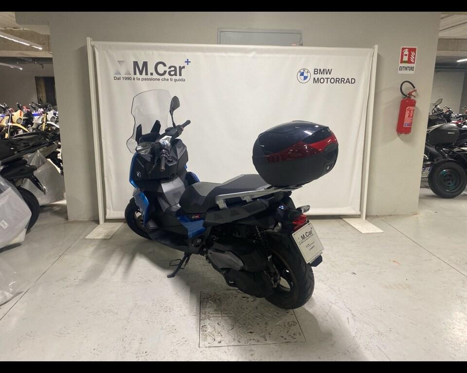 C 400 X