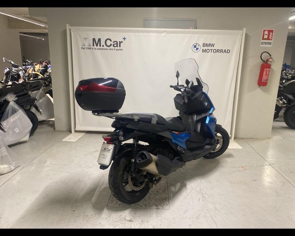 C 400 X