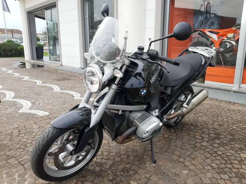 R 1200 R