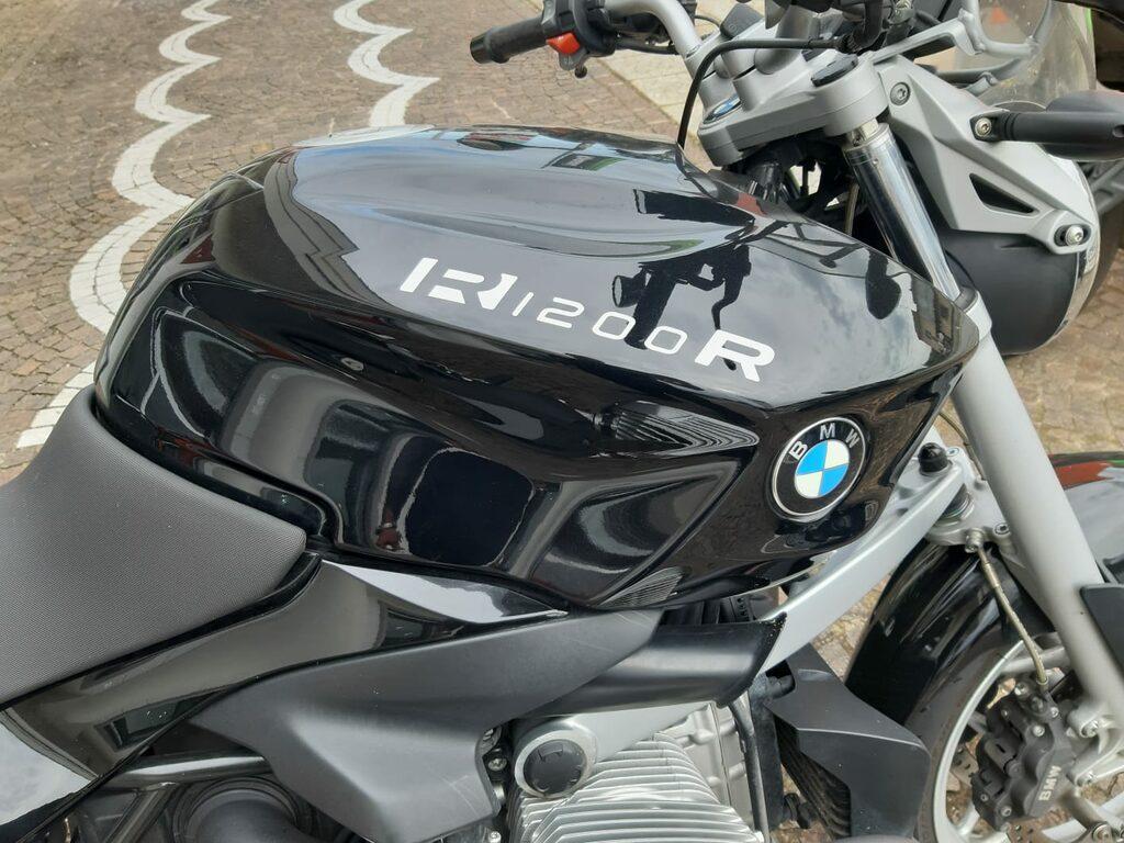 R 1200 R