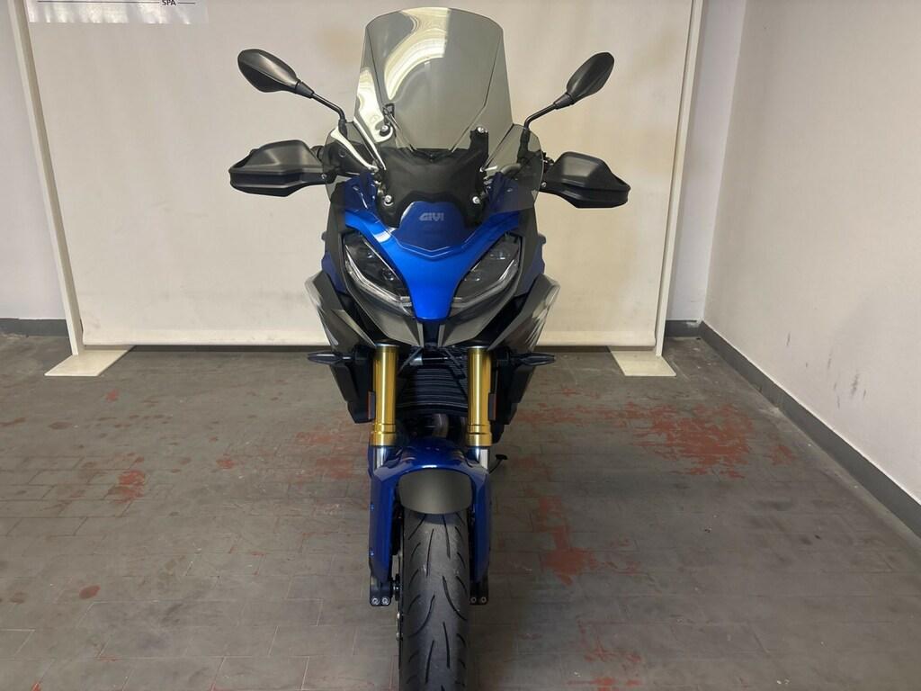 F 900 XR