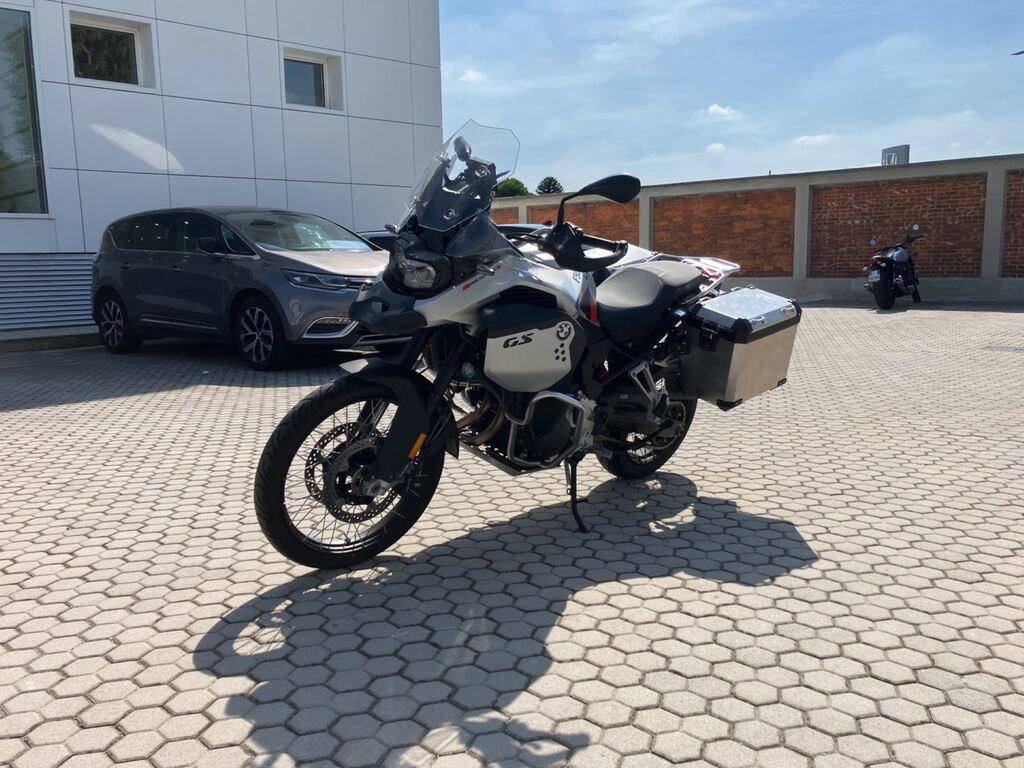 F 900 GS