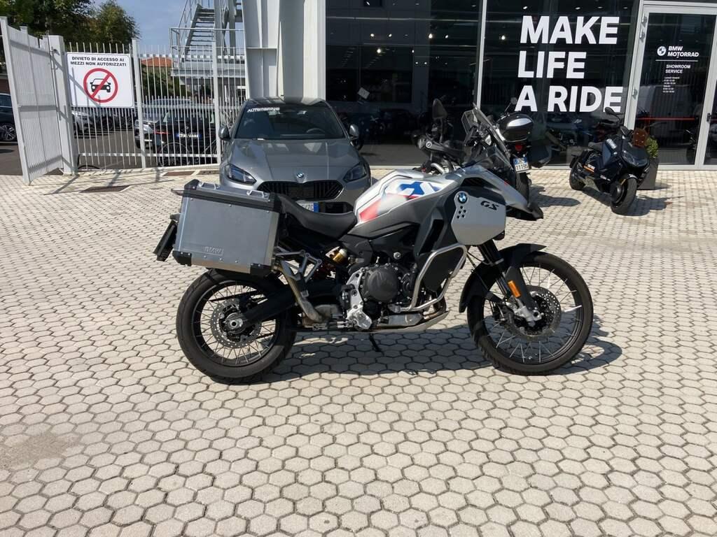 F 900 GS