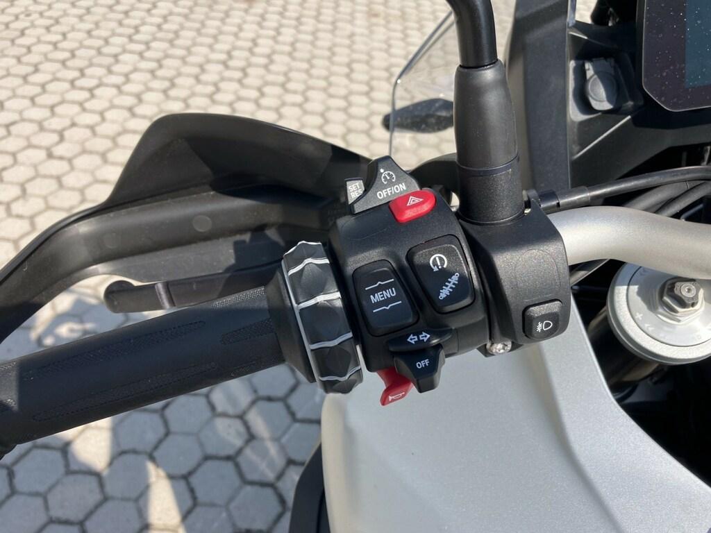 F 900 GS