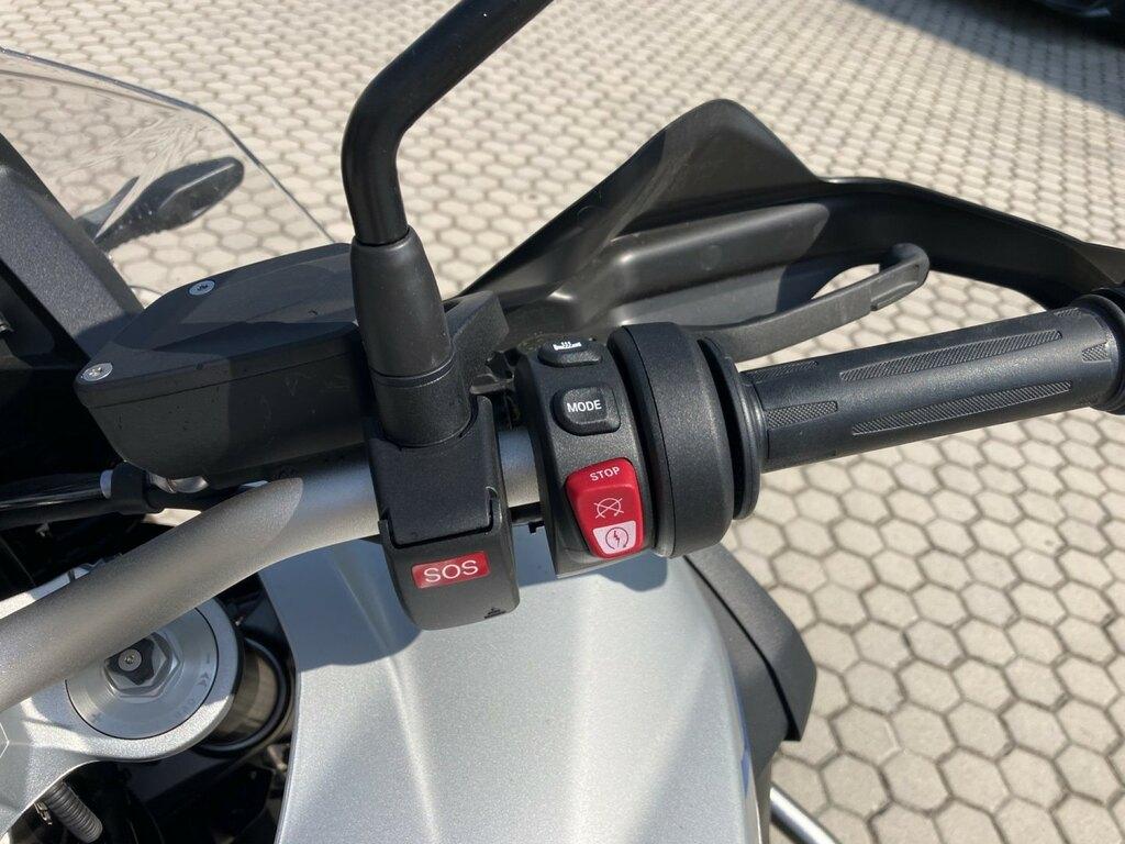 F 900 GS