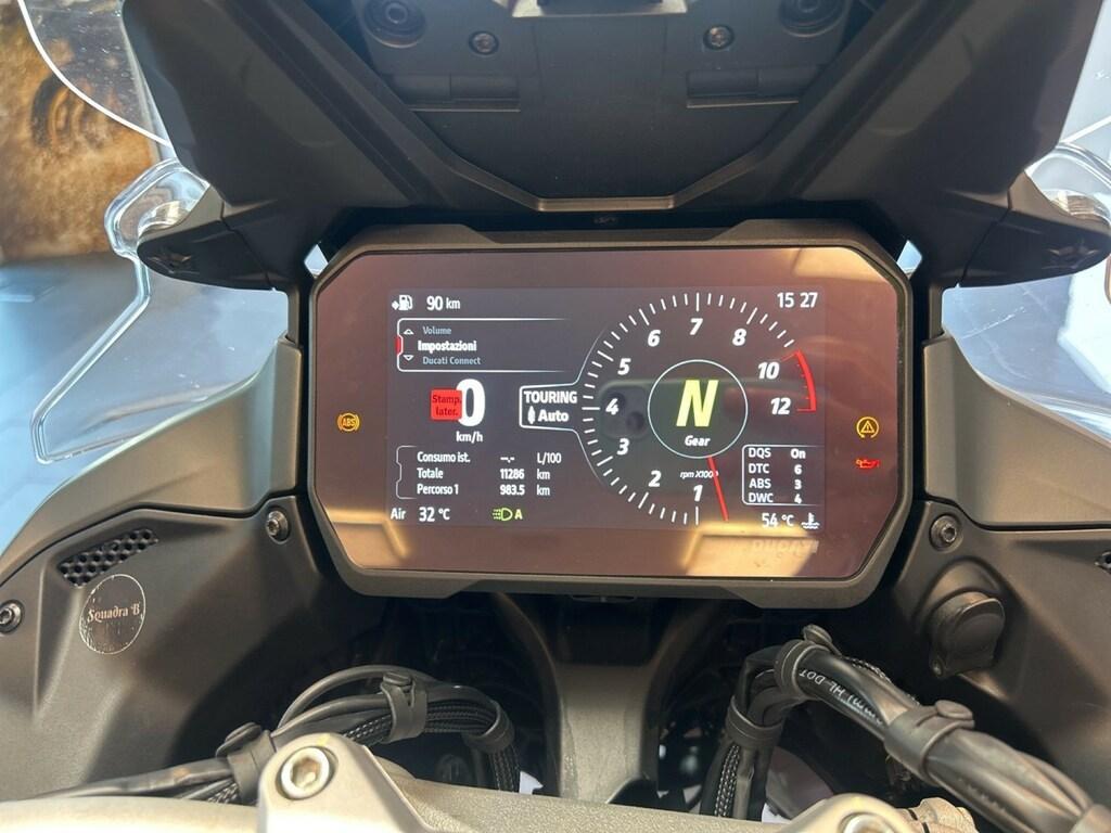 MULTISTRADA V4