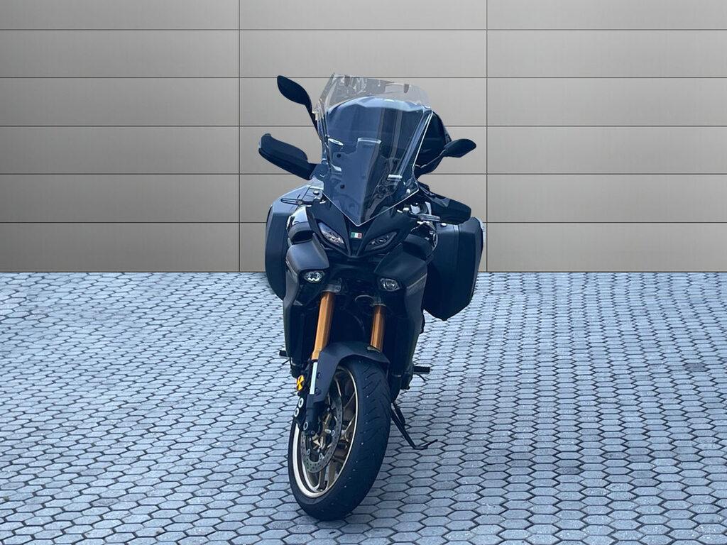 TRACER 900