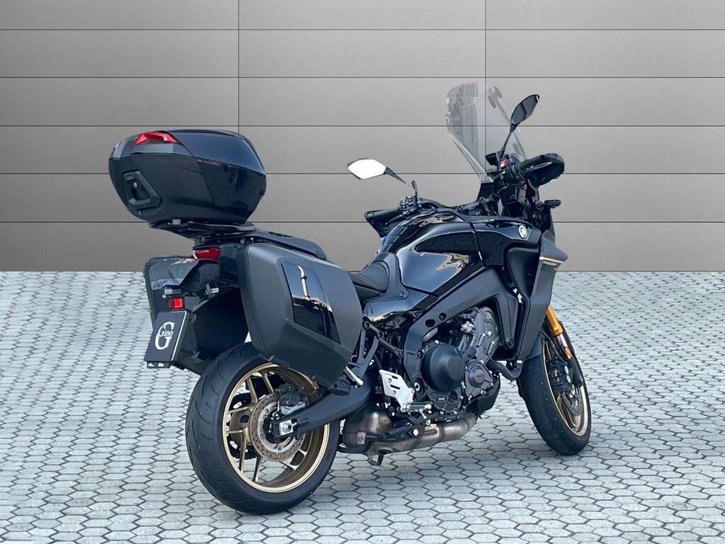 TRACER 900