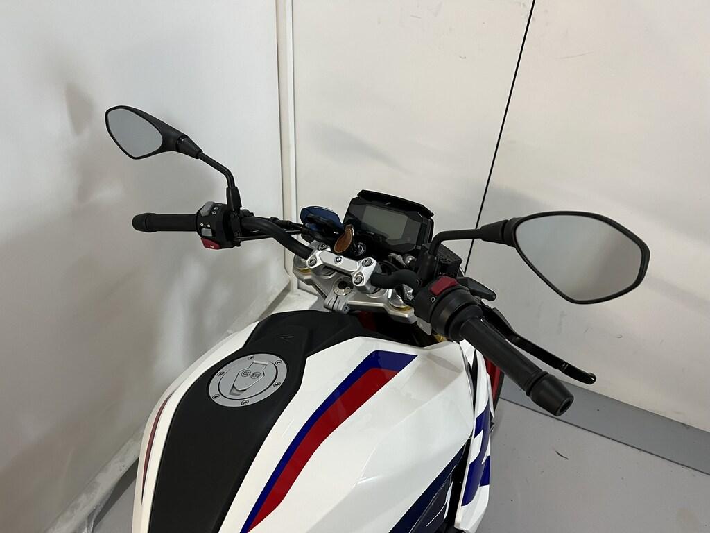 G 310 R