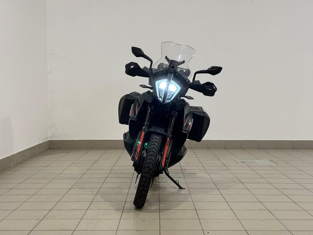 890 ADVENTURE