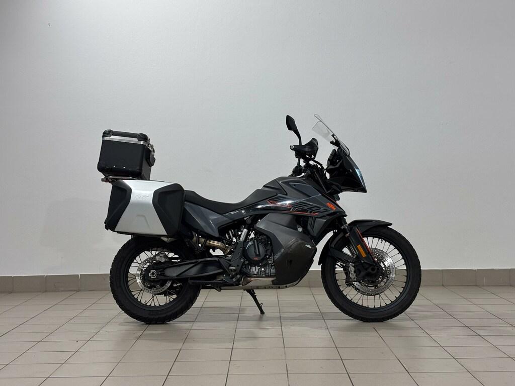 890 ADVENTURE