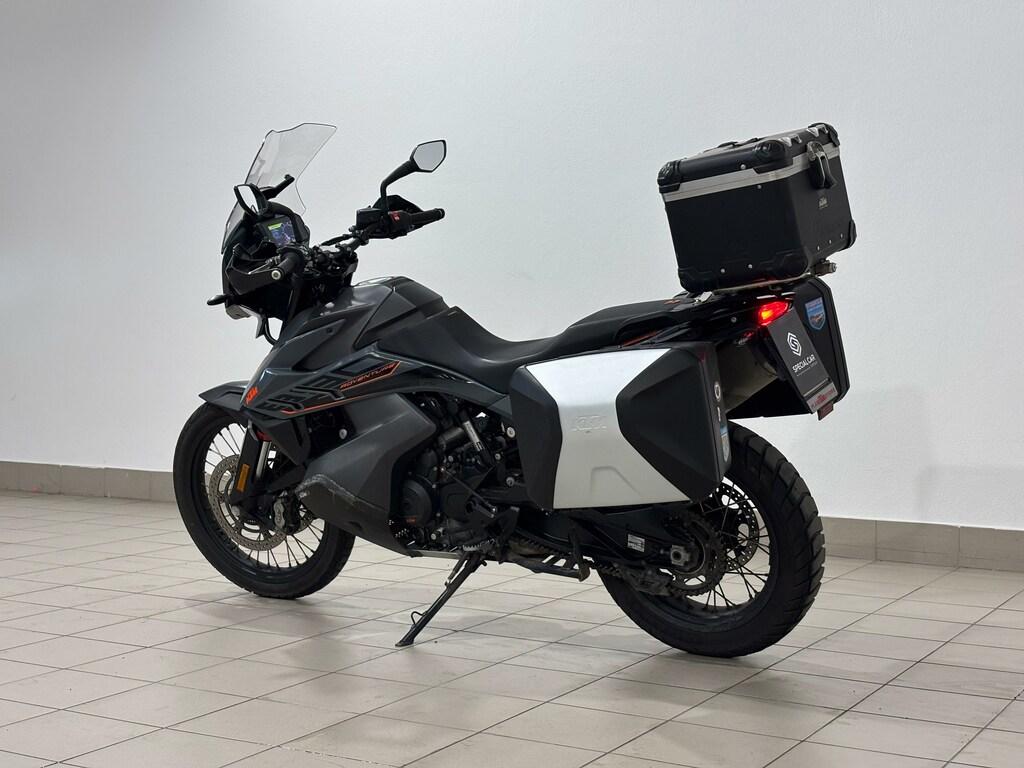 890 ADVENTURE