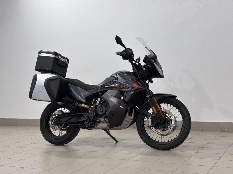 890 ADVENTURE