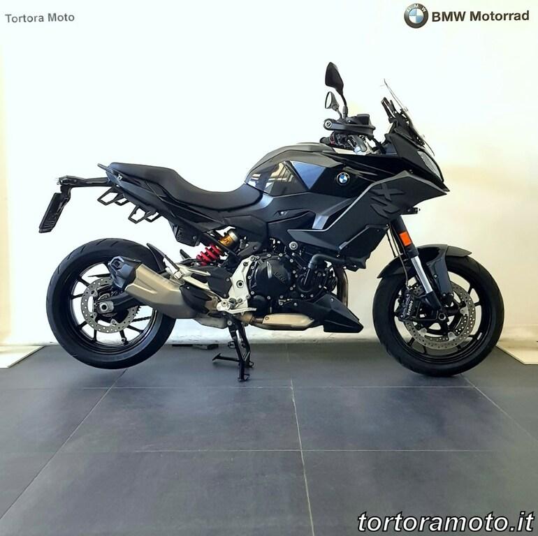 F 900 XR