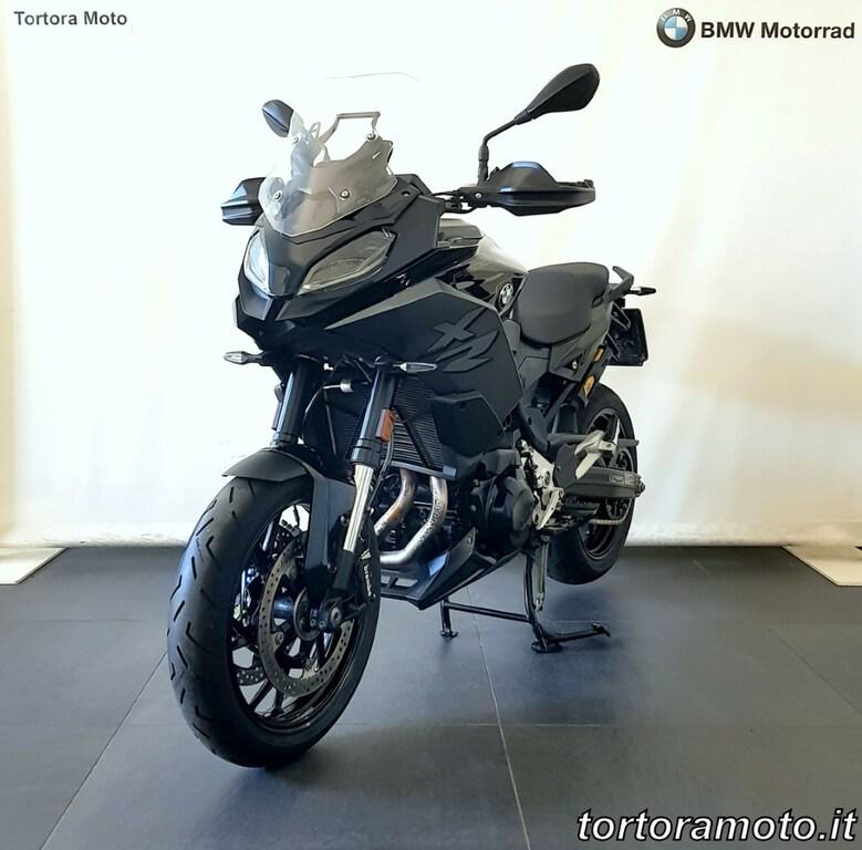 F 900 XR
