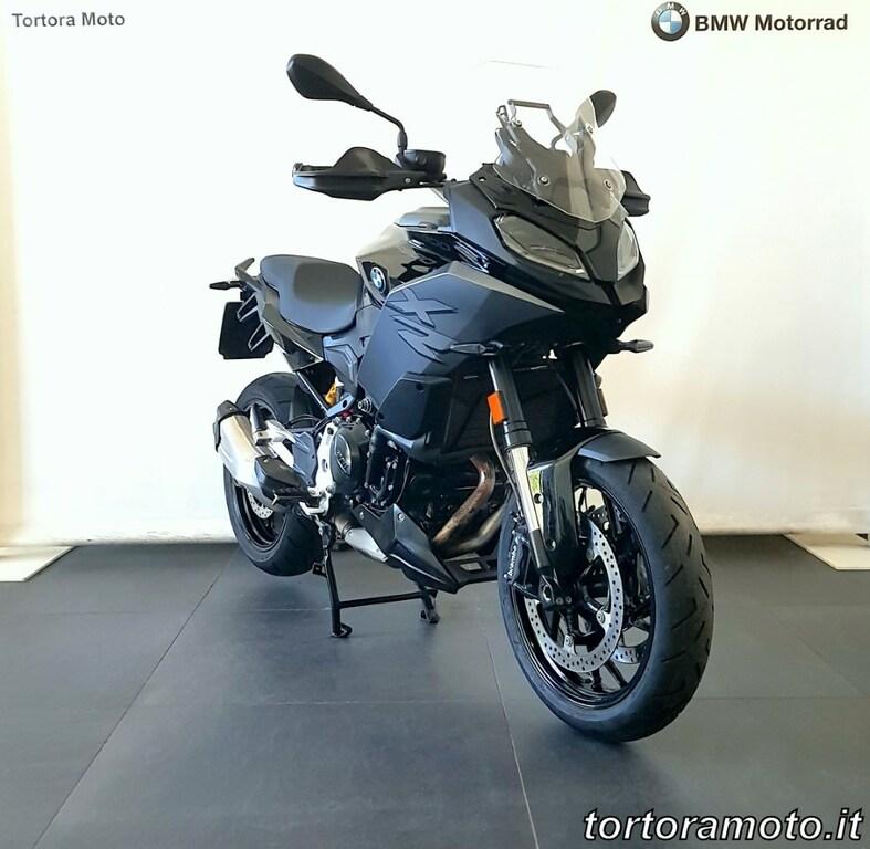 F 900 XR