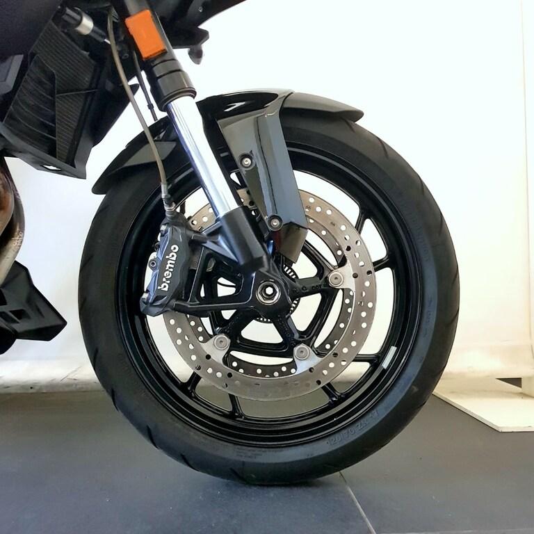F 900 XR