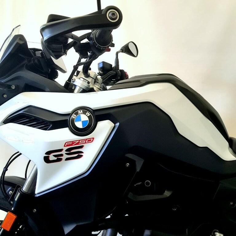 F 750 GS