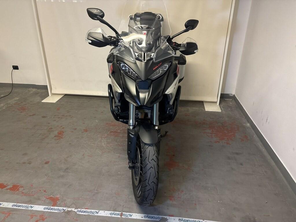 MULTISTRADA V4