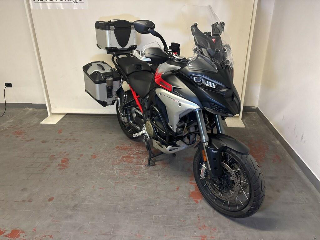 MULTISTRADA V4
