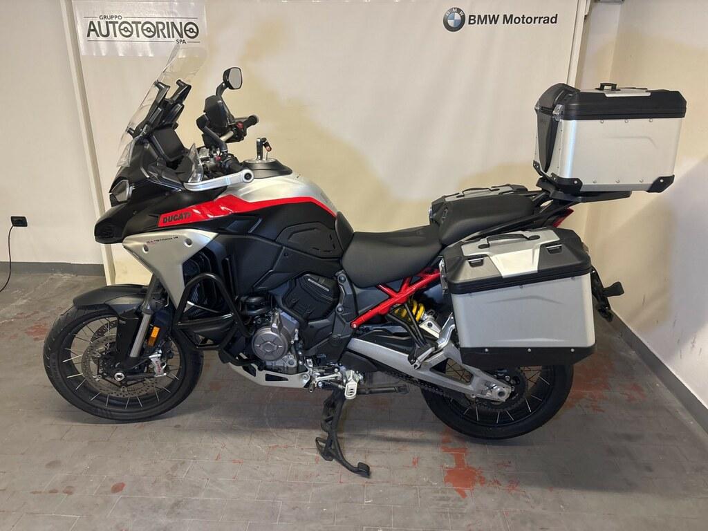 MULTISTRADA V4