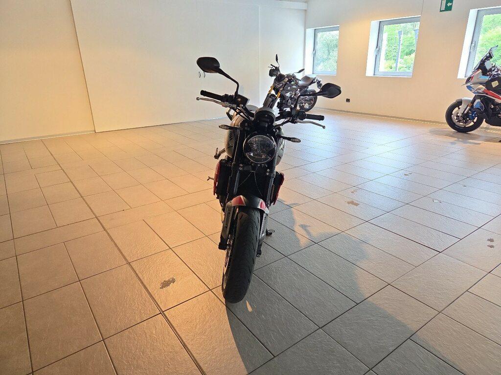 TRIDENT 660