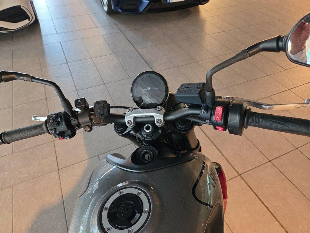 TRIDENT 660