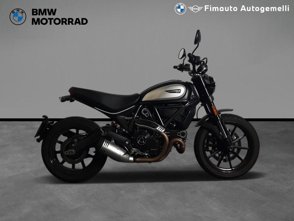 SCRAMBLER 800