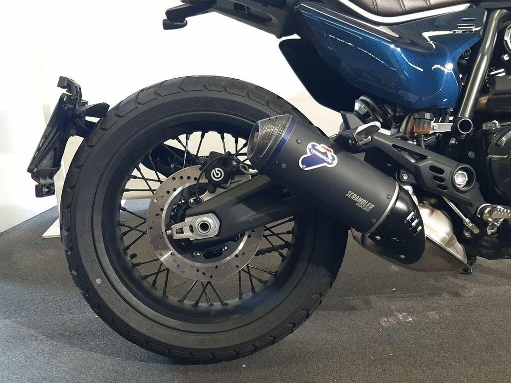 SCRAMBLER 800