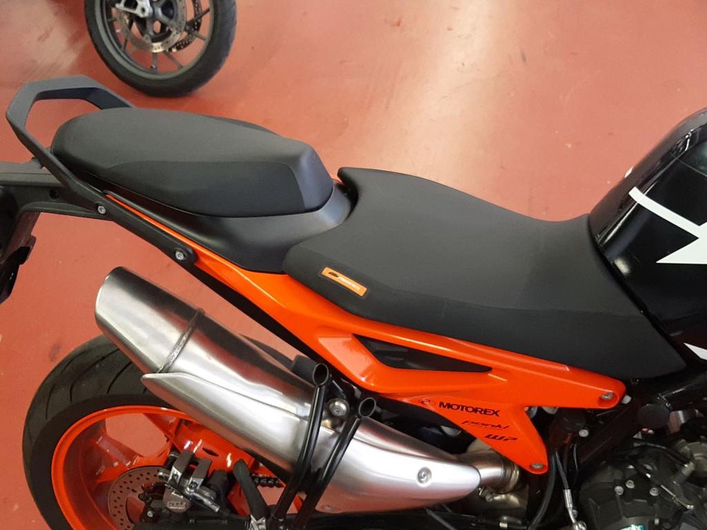 890 DUKE