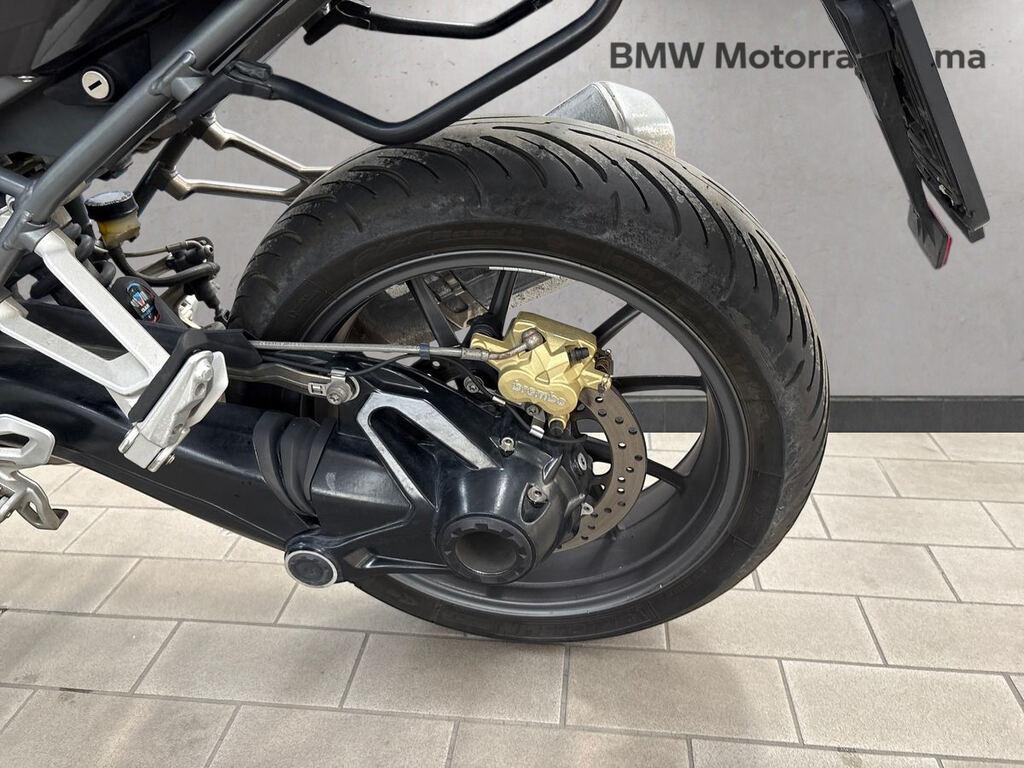 R 1200 R