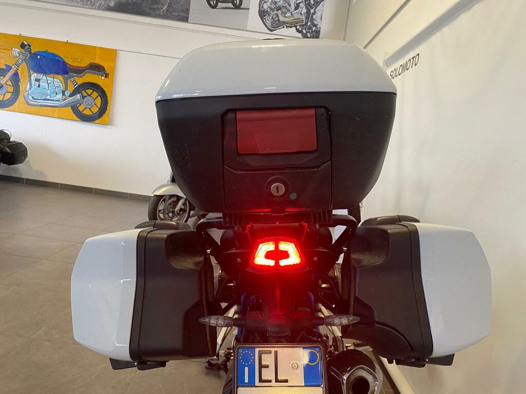 R 1200 R